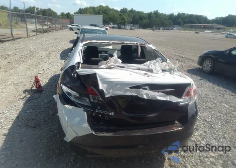 2010 Mazda Mazda6 I Touring из США, поврежденный, VIN 1YVHZ8CH5A5M38567